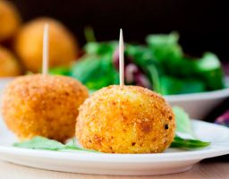 Croquetas de pollo y jamón