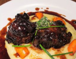 Rabo de Toro a la Cordobesa (Con Olla Exprés)