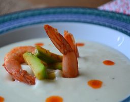 Vichyssoise con Crema de Gambas