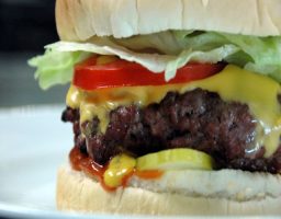Hamburguesas Caseras y Sabrosas