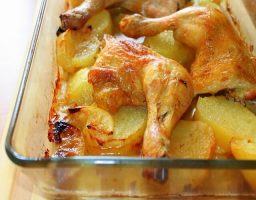 Jamoncitos de Pollo al horno con patatas