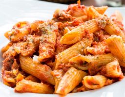 Macarrones con chorizo