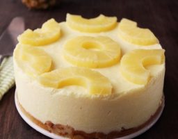 Tarta de Piña Fría