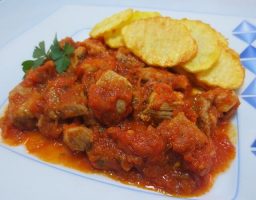 Magra con tomate