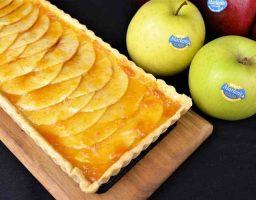 Tarta de manzana con crema