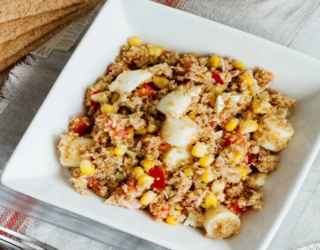 Ensalada de atún y quinoa