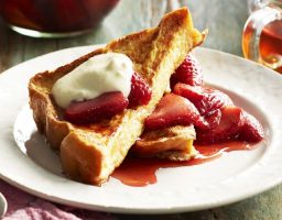 Tostadas Francesas con Fresas