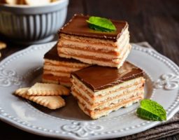Tarta de galletas y chocolate