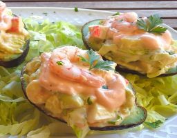 Receta de aguacates con gambas