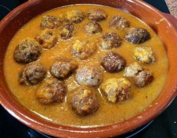 Albóndigas de ternera en salsa