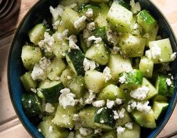 Ensalada de melón y queso