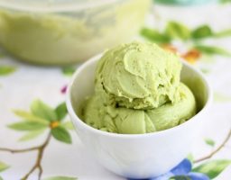 Helado de aguacate