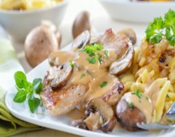 Receta de Chuletas de cerdo con setas