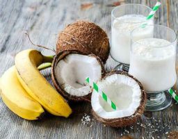 Batido de plátano y coco