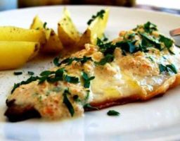 Dorada en salsa de almendras