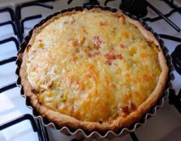 Quiche de puerros y jamón york