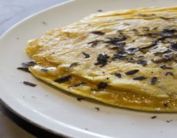 Tortilla de patata con trufa