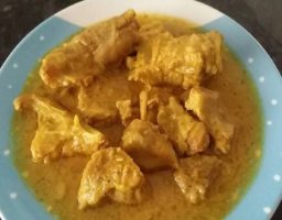 Cabrito en salsa de almendras