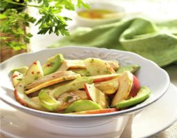 ensalada de pollo y aguacate