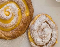 Receta de Ensaimada de Crema