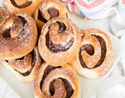 Receta de Ensaimadas de chocolate