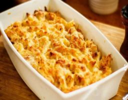 Espaguetis Gratinados con Bechamel