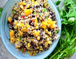 Ensalada de Quínoa y Mango