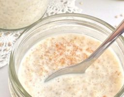 Postre de quinoa con leche