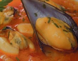 Sopa de mejillones