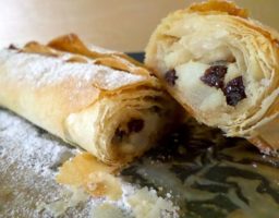 Strudel de pera y almendras
