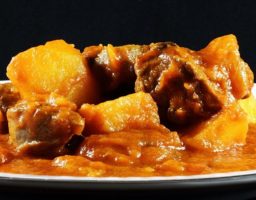 Sukalki o guiso de carne vasco