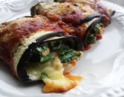 Receta de Canelones de berenjenas rellenos de atún