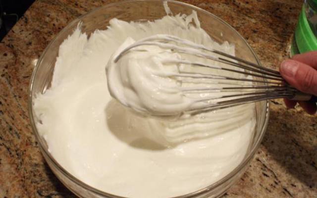 Espárragos blancos con salsa yogur