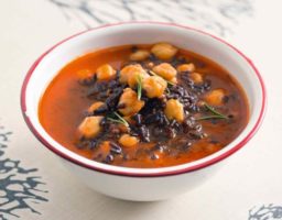 Garbanzos con Morcilla