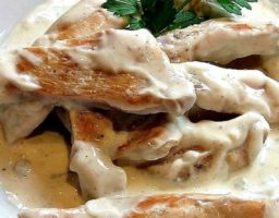 Pollo al roquefort