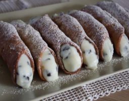 Cannoli Siciliano
