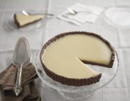 Tarta de chocolate blanco y gelatina