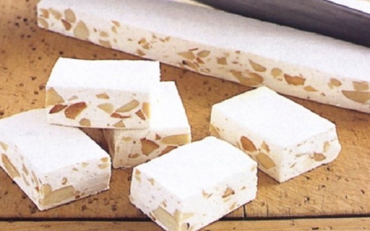 Receta de Turrón duro de almendras
