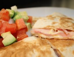 Receta de Quesadillas de pavo y queso