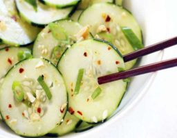 Pepinos al horno para guarnición