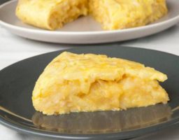 Receta de Tortillas de patatas con cebolla tierna