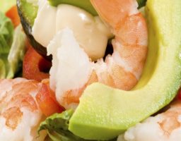 Ensalada de aguacate y gambas