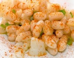 Ensalada de alubias con bacalao