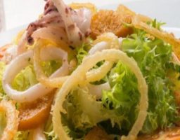 Ensalada templada de calamares