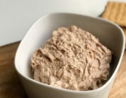 Paté de atún y anchoas