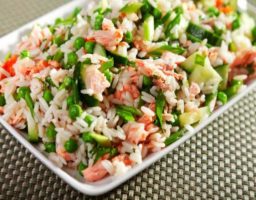 Ensalada de Arroz con Salmón