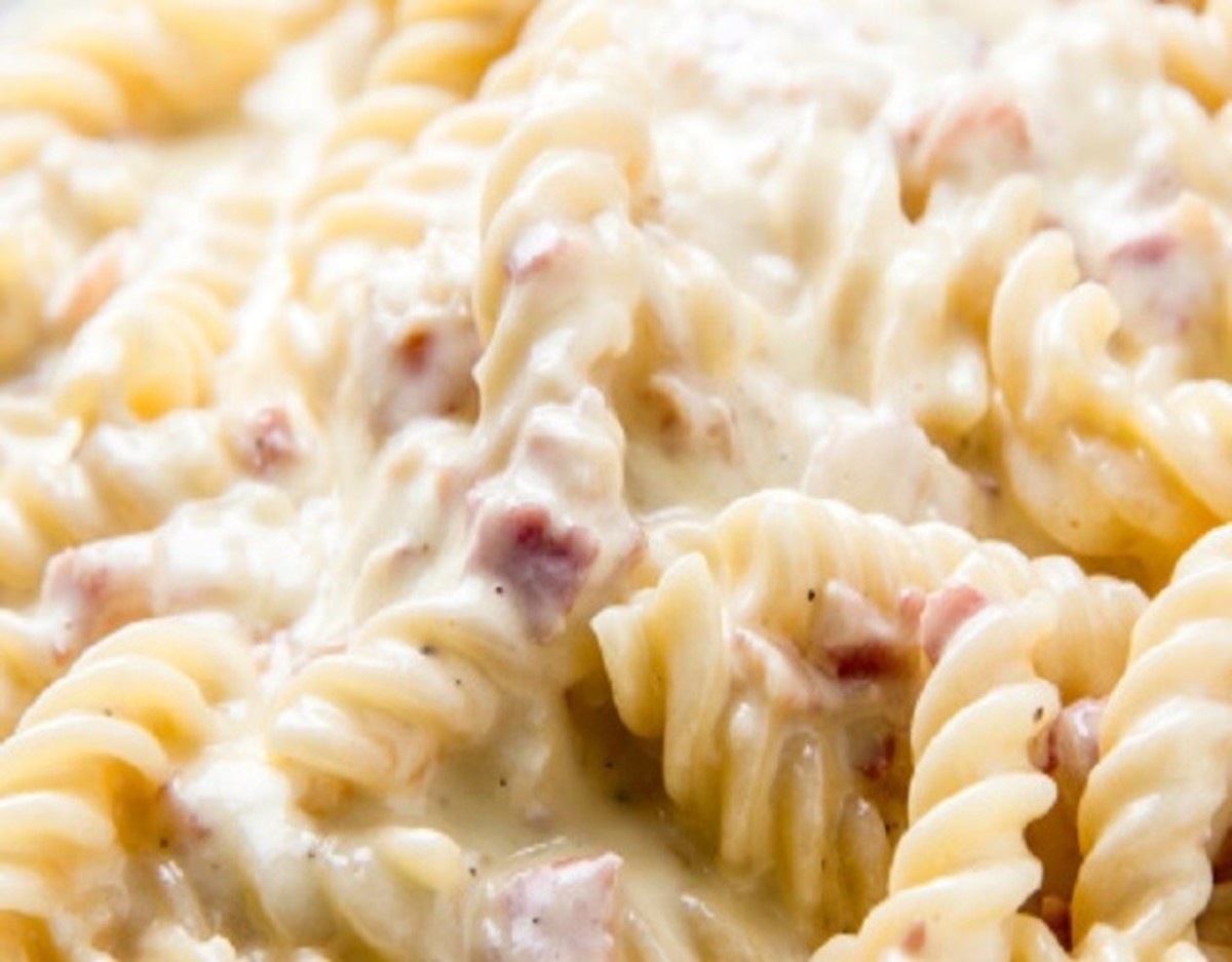 Receta de Fusilli carbonara