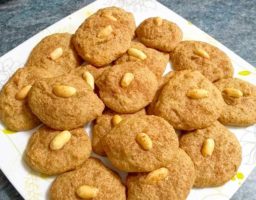 Galletas saladas con cacahuetes