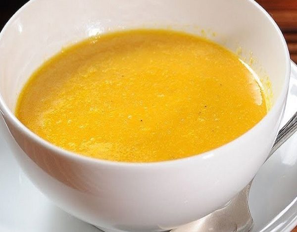 Sopa de quinoa y zanahorias