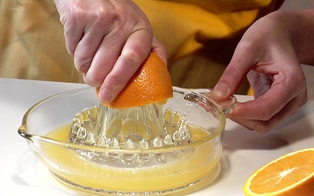 Faisán con jugo de naranja